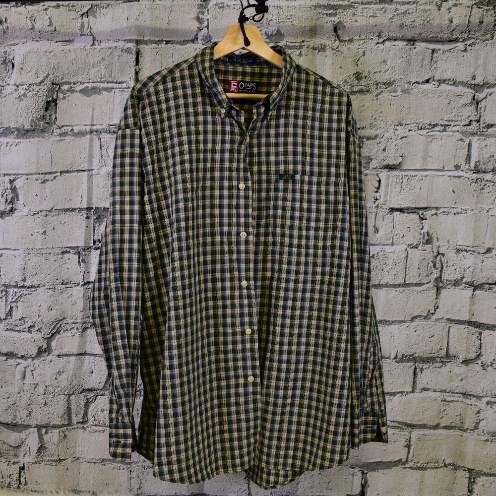 Ralph Lauren Chaps Button Down Collar Long Sleeve Shirt Plaid 60/40 cotton Poly